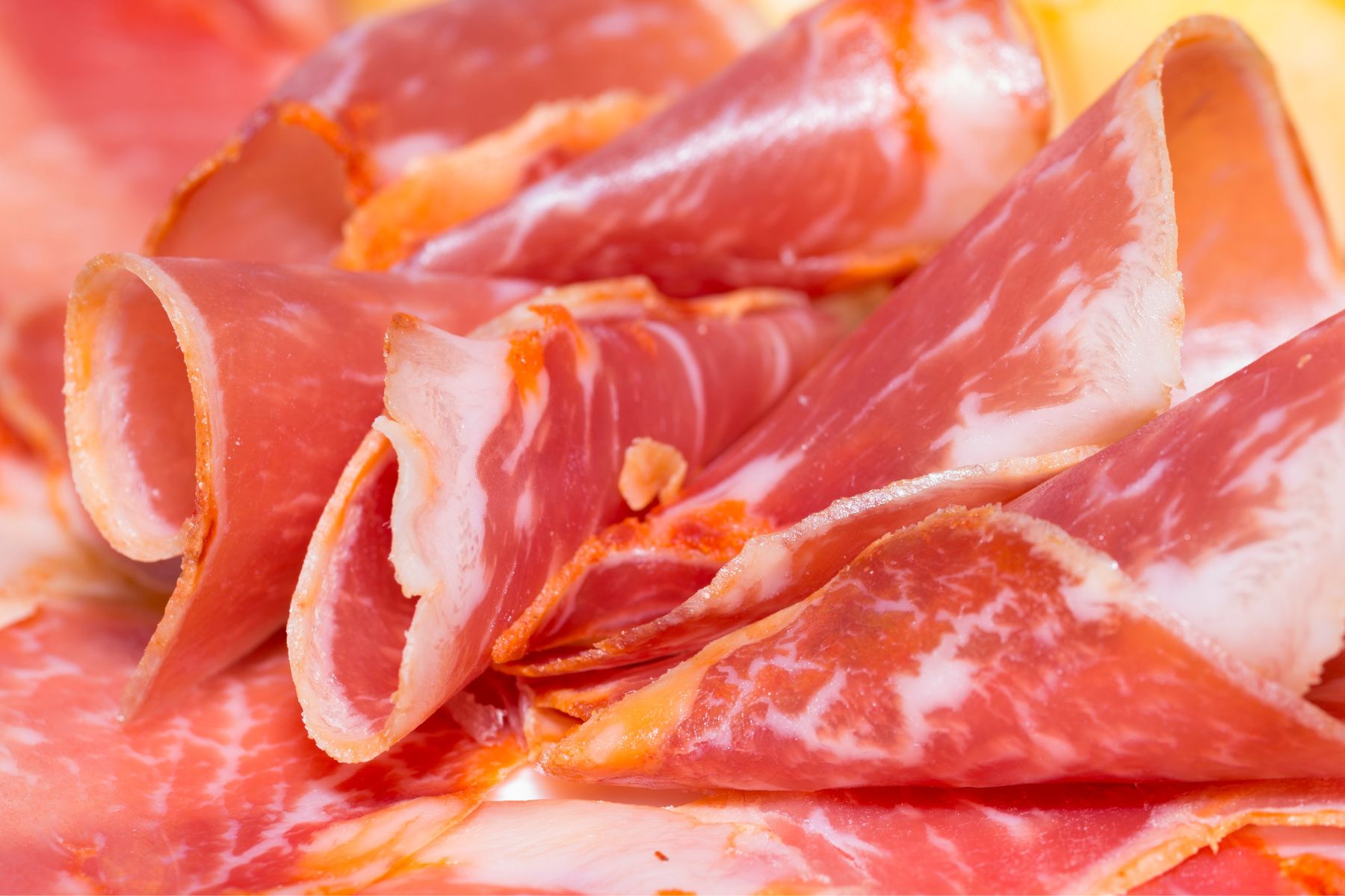 Najlepsza szynka na świecie. Polskie wędliny wypadają przy niej blado