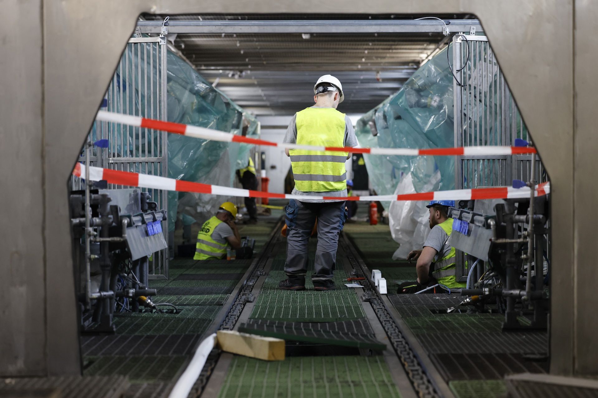 Niemiecki gigant postawił na elektromobilność. Zwolni 10 tys. pracowników