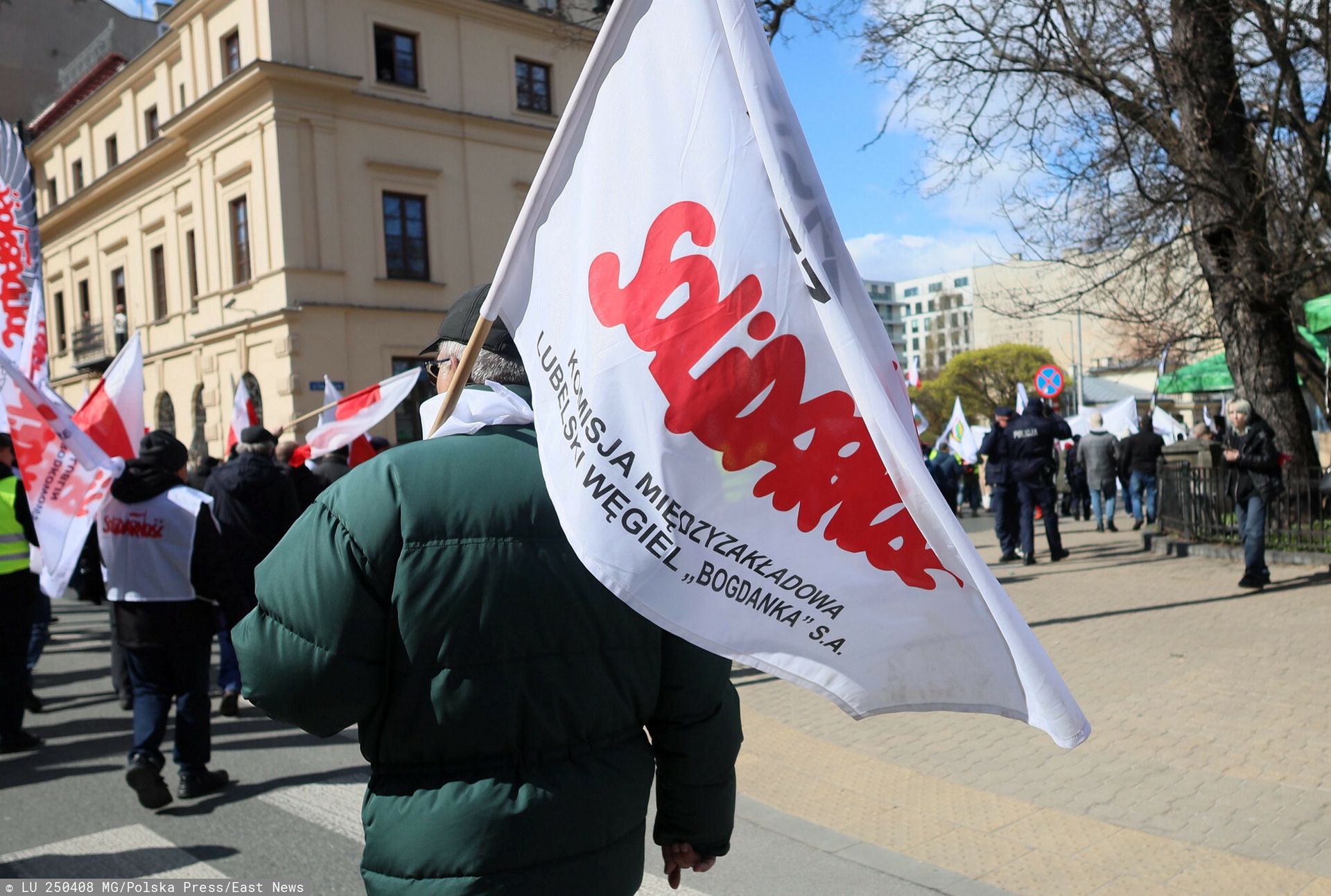 Wielka manifestacja w Katowicach. "Ostatni sygnał dla rządzących"