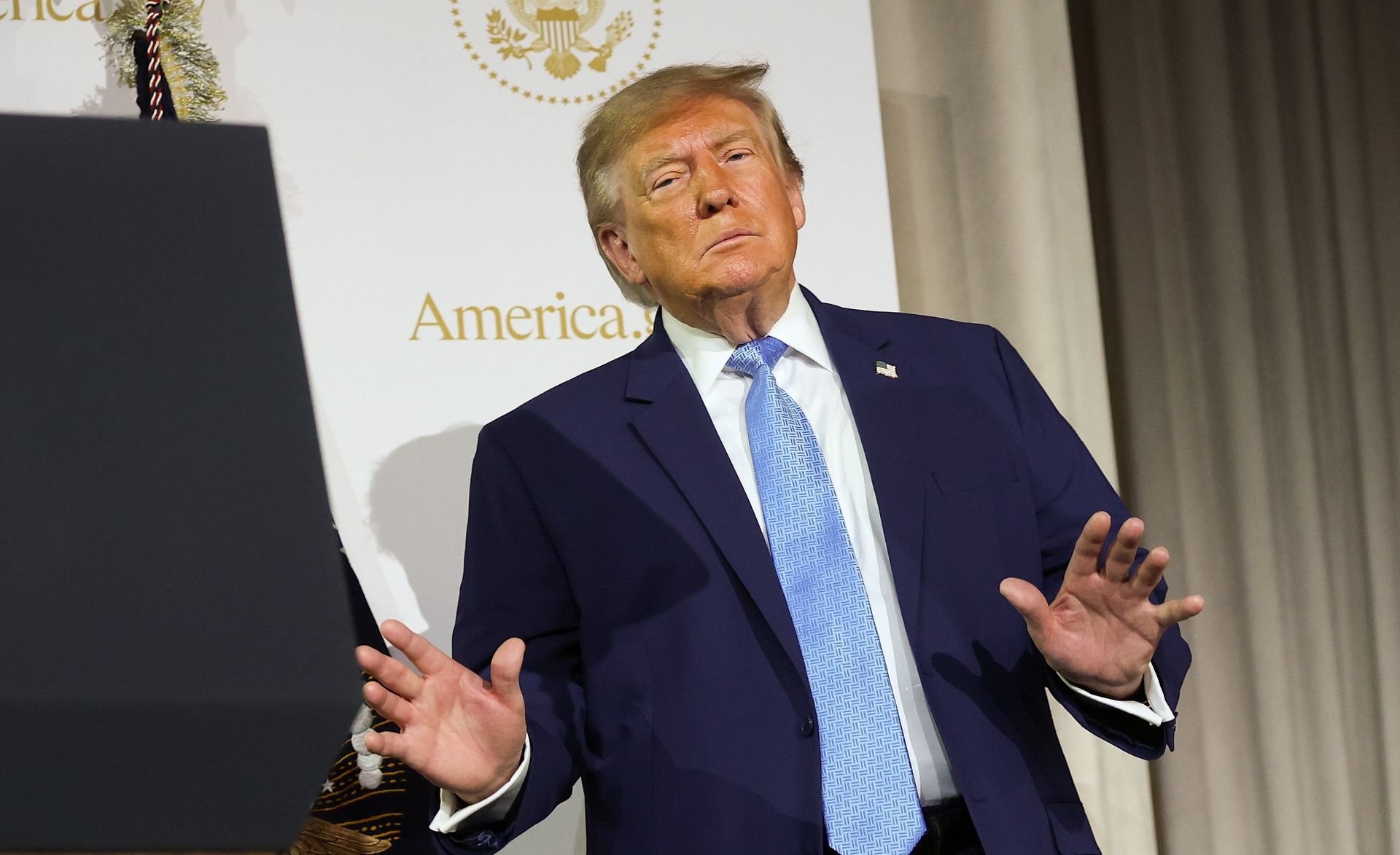 Китайская разведка поймала главу NVIDIA? Трамп знал об этом и молчал