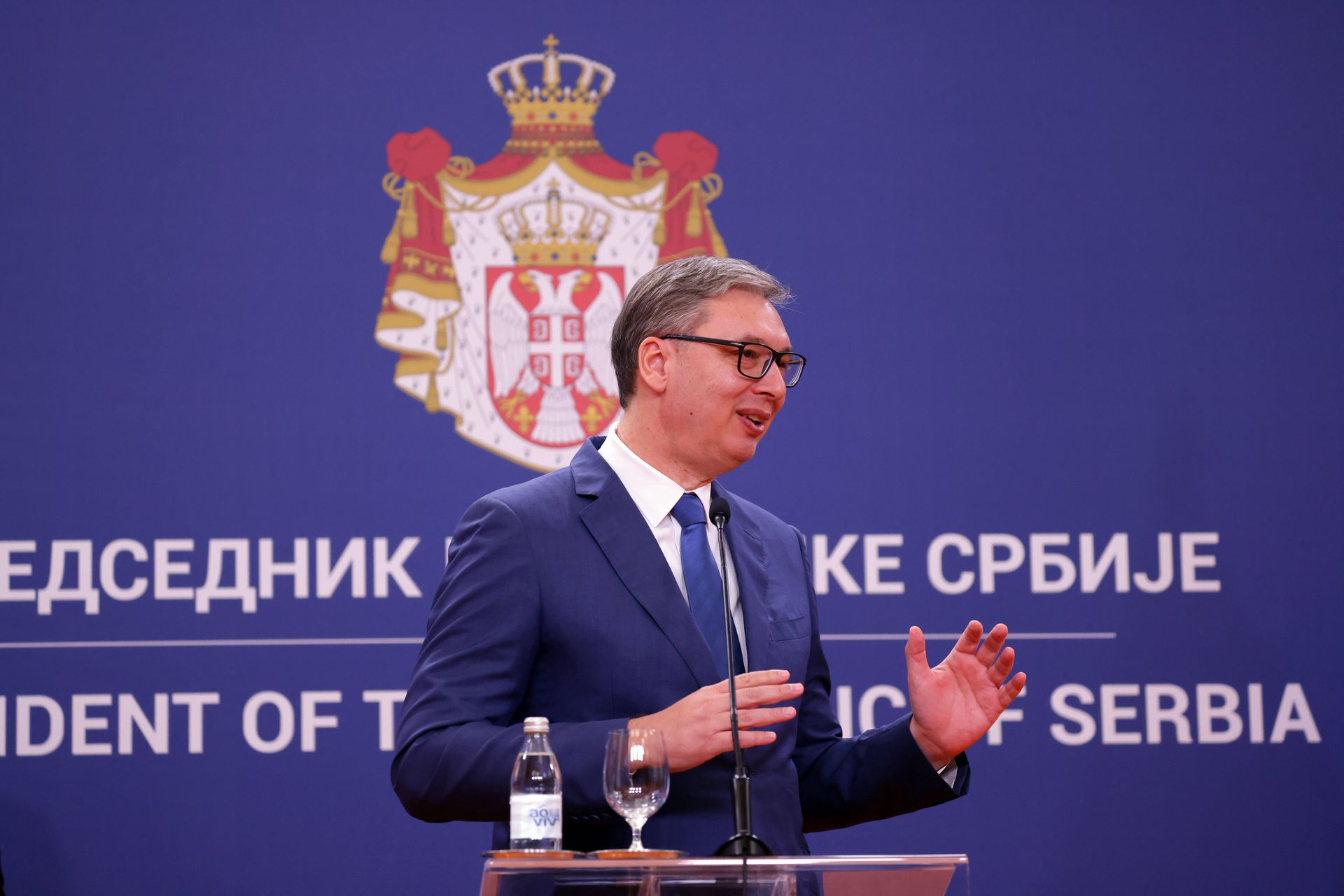 Relacja Rosja-Serbia. Moskwa oczekuje decyzji ws. eksportu amunicji dla Ukrainy