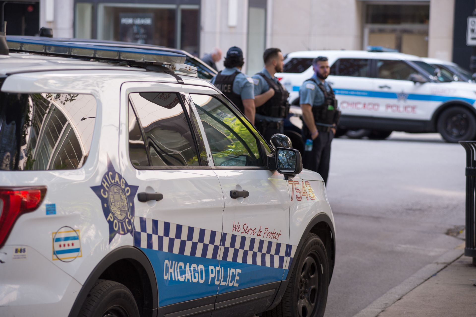 Tragiczne odkrycie w Chicago. Wyłowiono ciało kobiety i dzieci