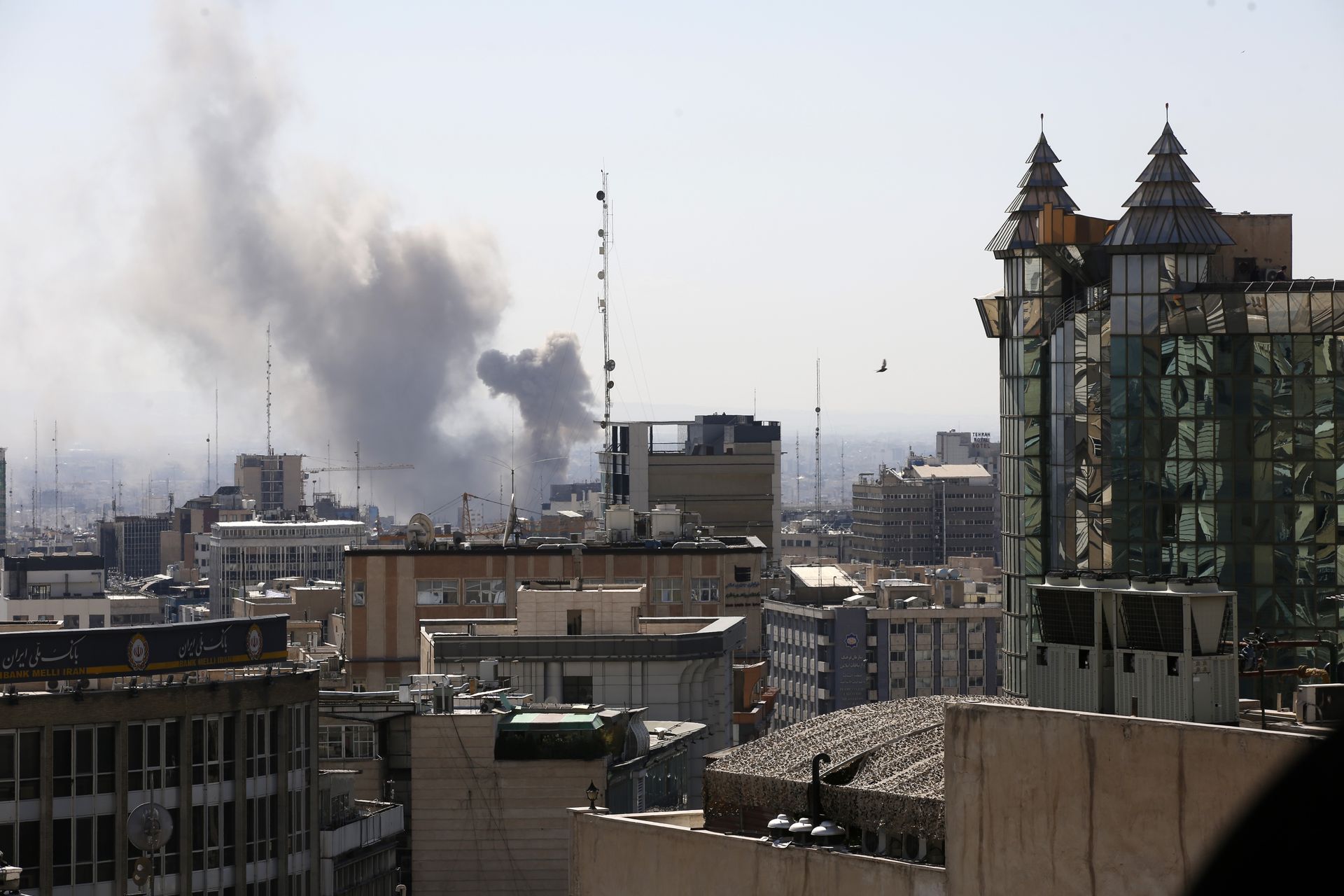 USA kontynuują ataki na Iran. Armia o celach bombardowań