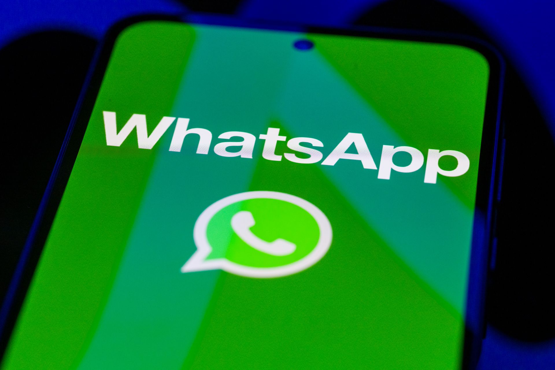 WhatsApp na zegarkach Garmin: aplikacja trafiła do Connect IQ i wybranych modeli