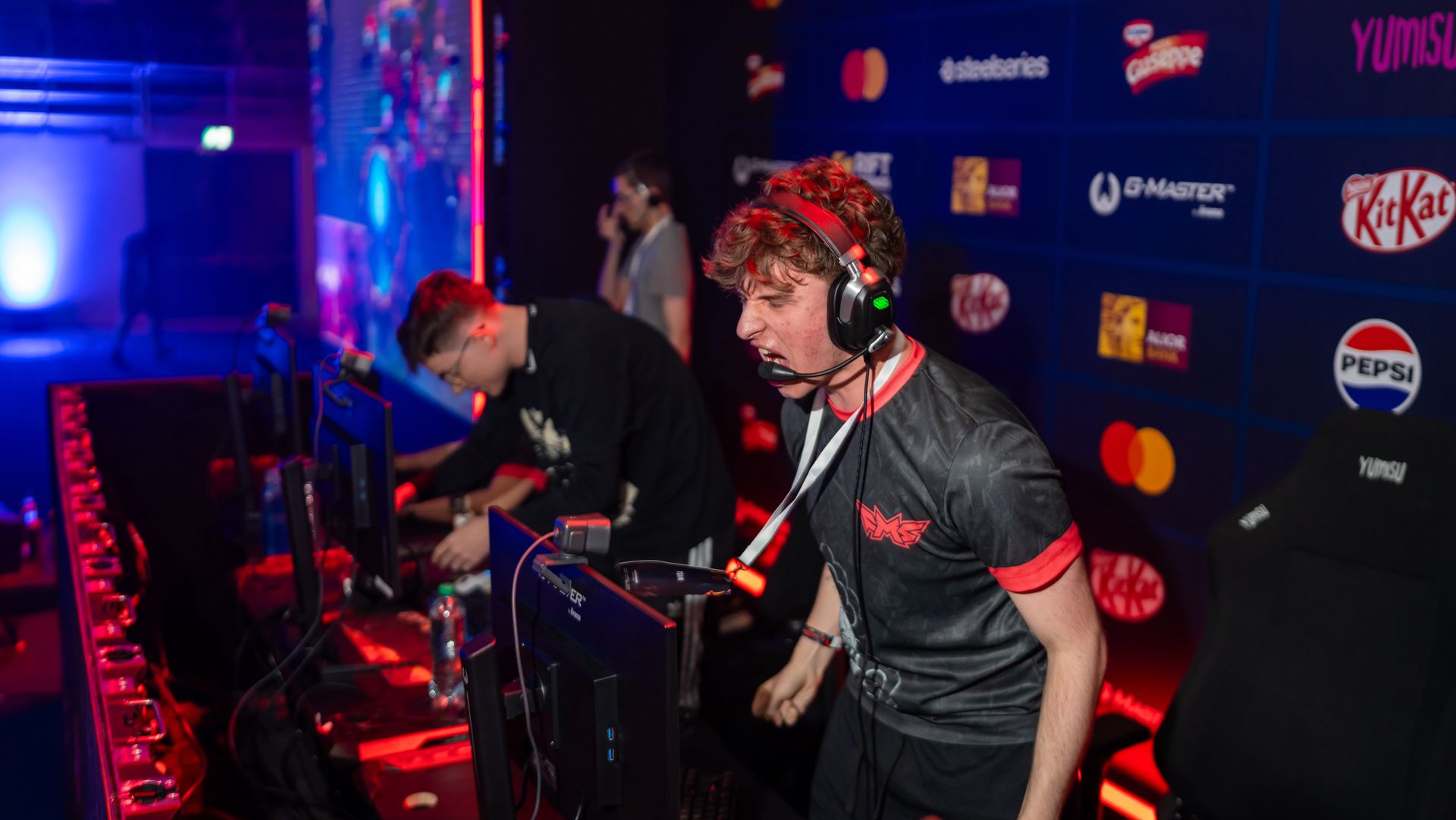 Rift Legends po pierwszym roku działalności. Wyjątkowe możliwości reklamowe w polskim esporcie