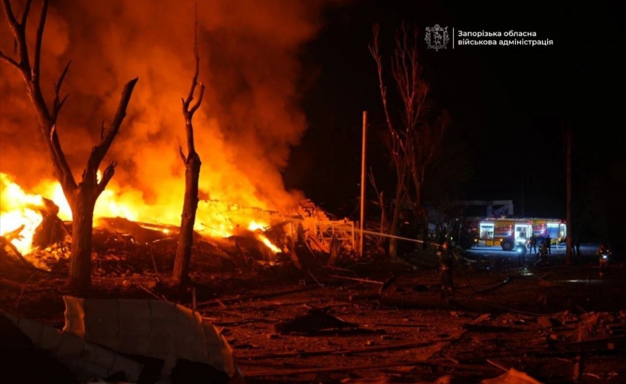 Zmasowany atak na Ukrainę. Wybuchy w Kijowie i Zaporożu. Są zabici