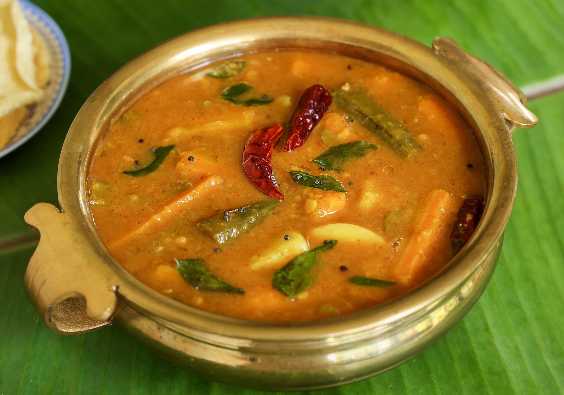 Jesienią robię aromatyczną zupę. Jest gęsta jak gulasz i idealnie rozgrzewa