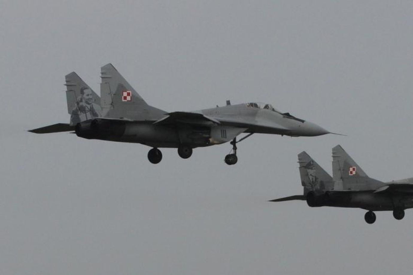 Myśliwce MiG-29 przez cały czas w Polsce. Szef BBN nie kryje zdziwienia