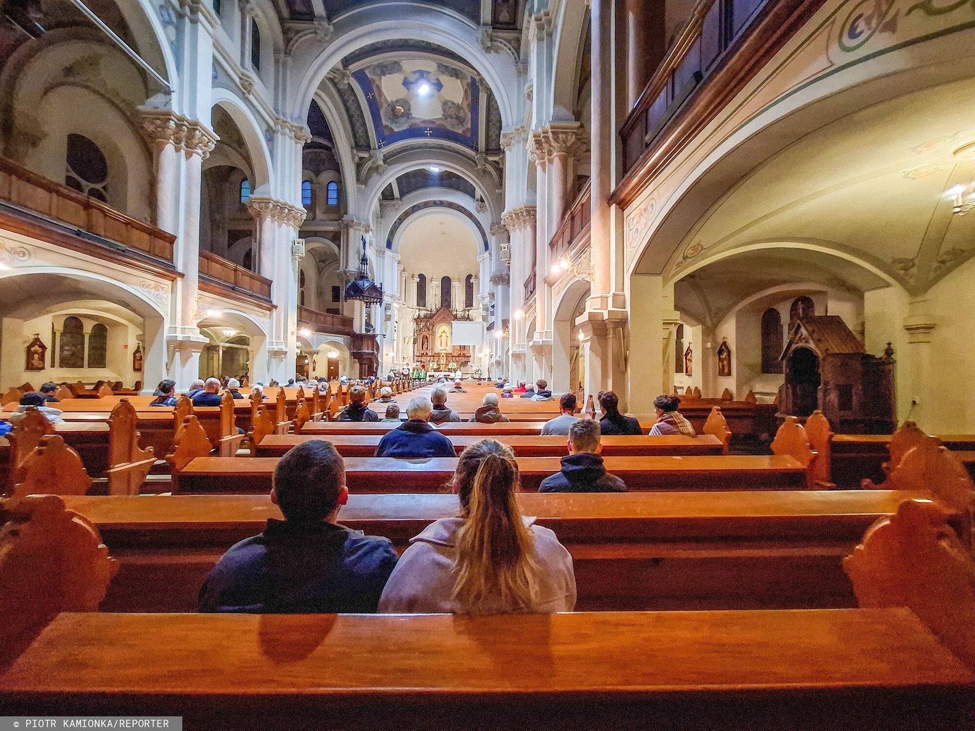 Doroczne liczenie katolików. Sprawdzą, ile osób chodzi do kościoła