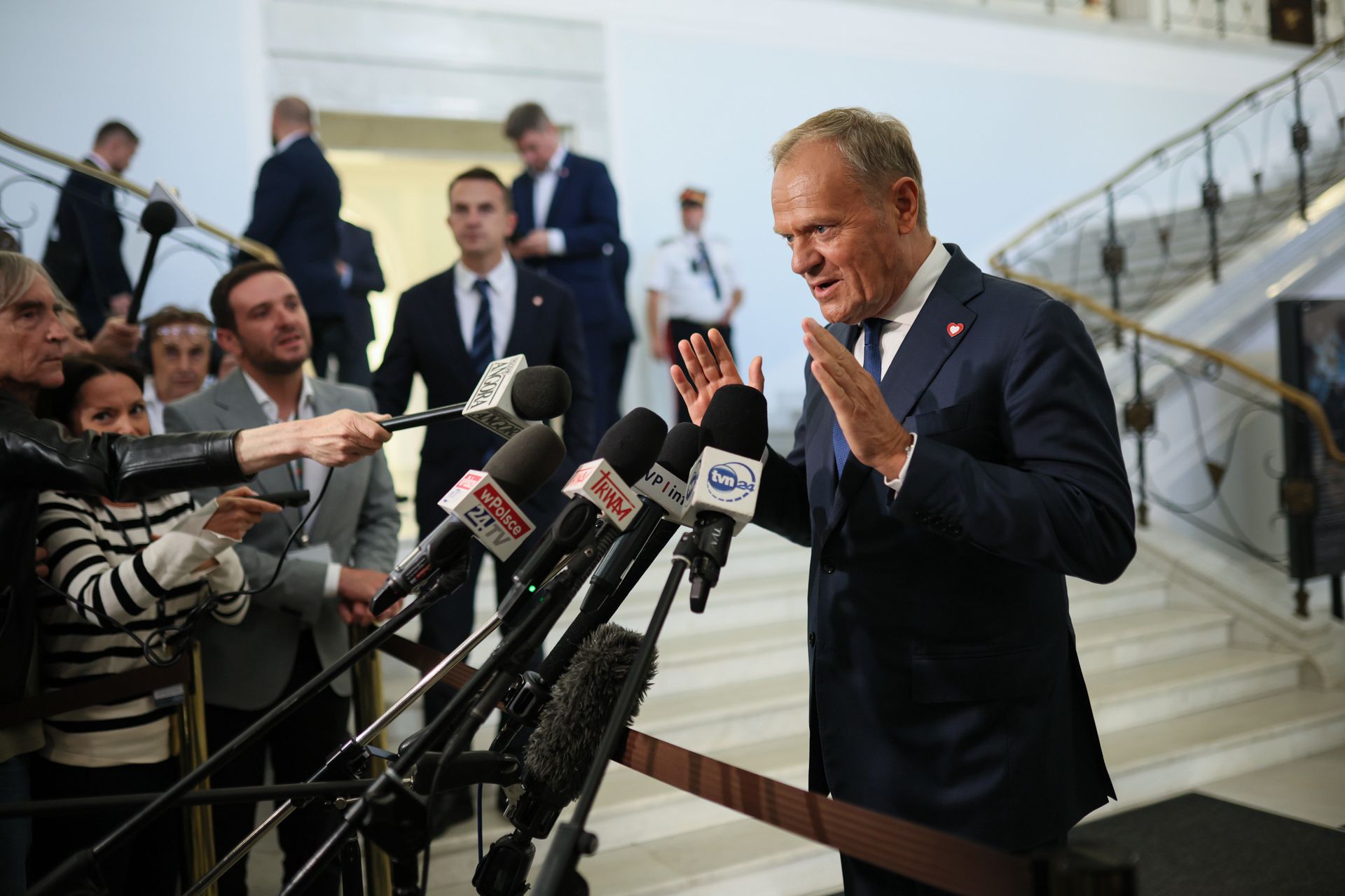 Tusk o Nawrockim: wetowanie przychodzi mu niestety z dużą łatwością