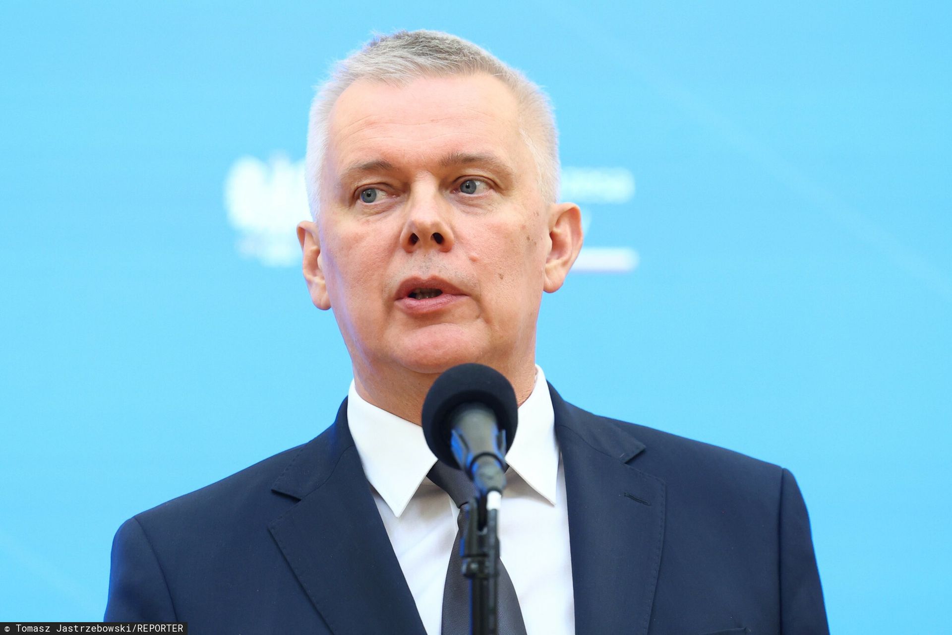 "Stand-up Glapińskiego". Siemoniak reaguje na "SAFE 0 proc."