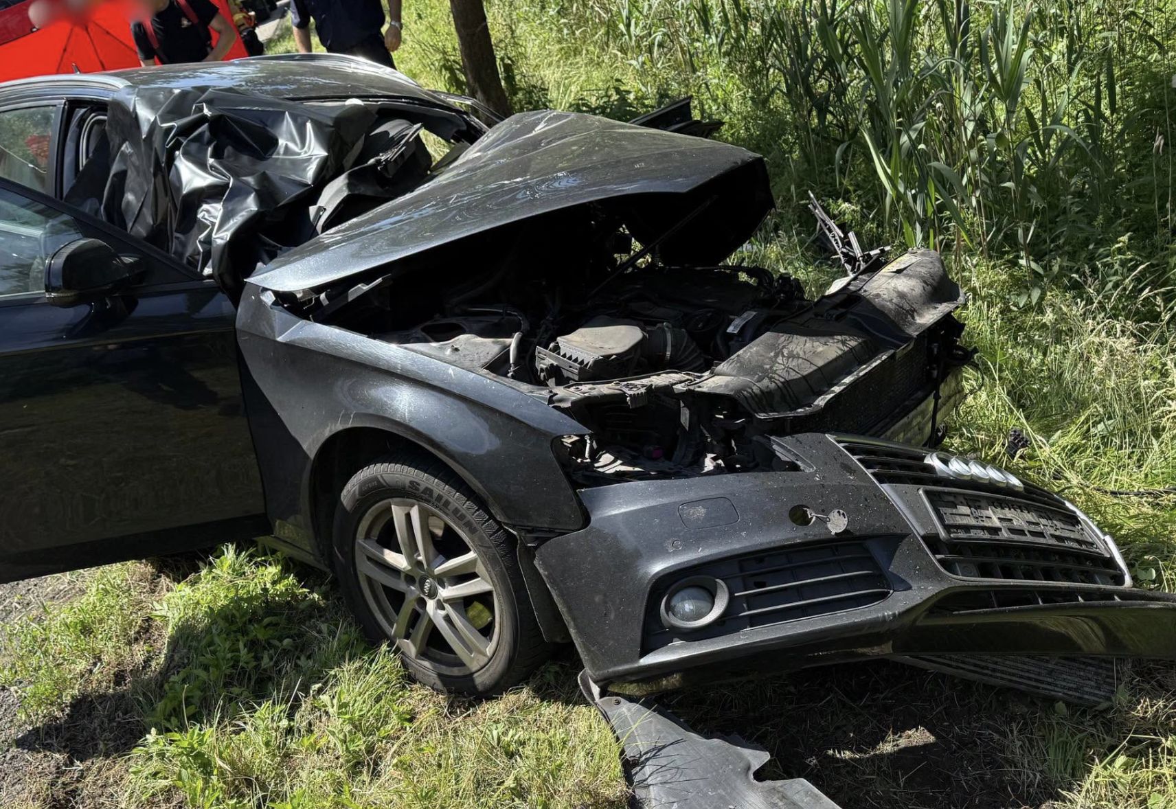 Koszmarny wypadek na prostej drodze. Nie żyją dwie osoby