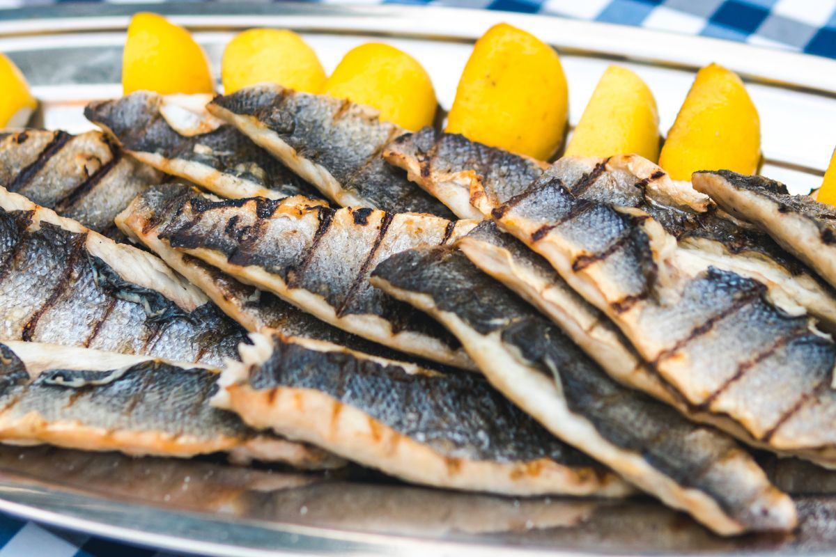 Ani łosoś, ani pstrąg. Na grilla najlepsza jest inna ryba