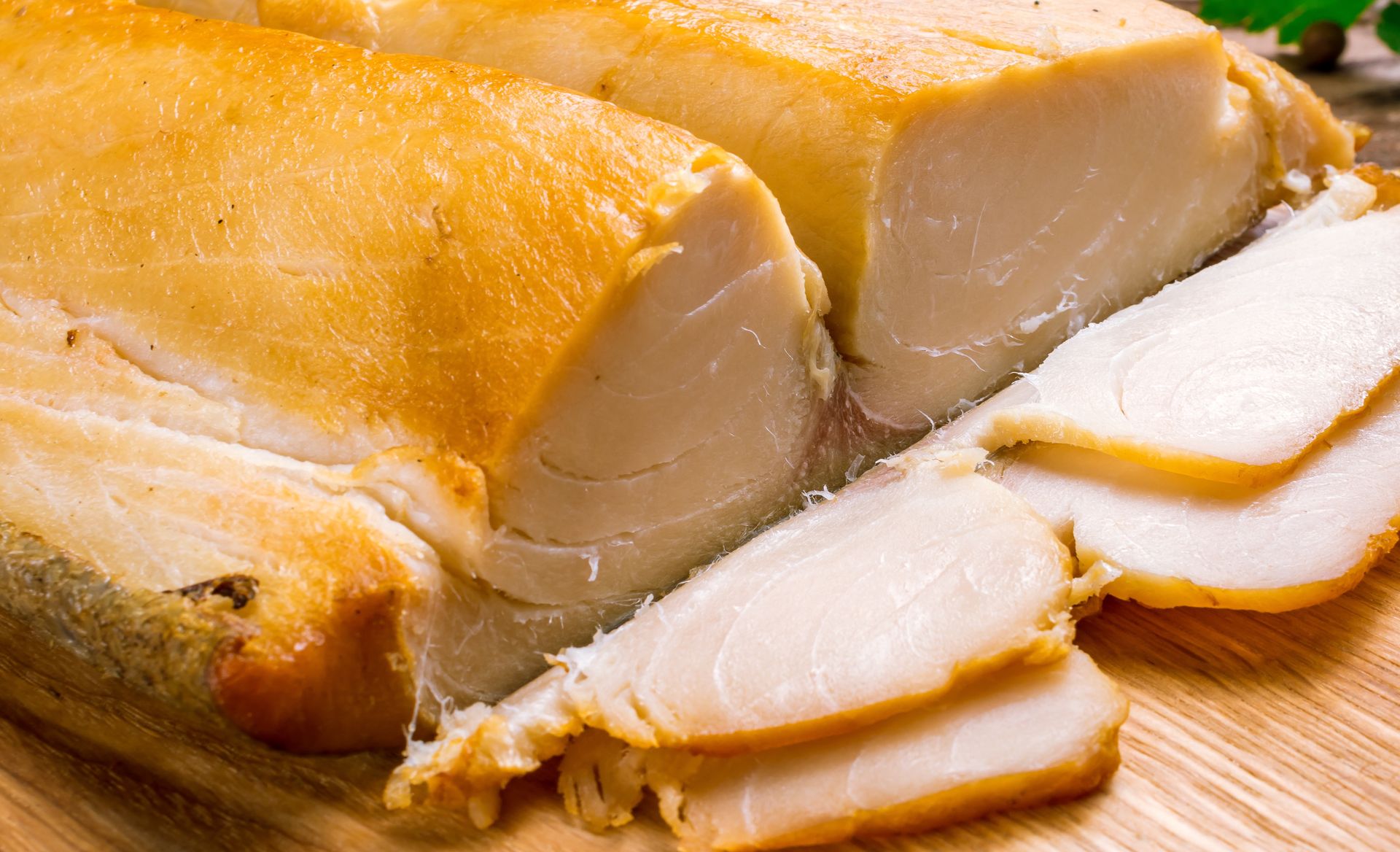 Polacy chętnie kupują i nie wiedzą, jak sobie szkodzą. W USA i we Włoszech zakazana