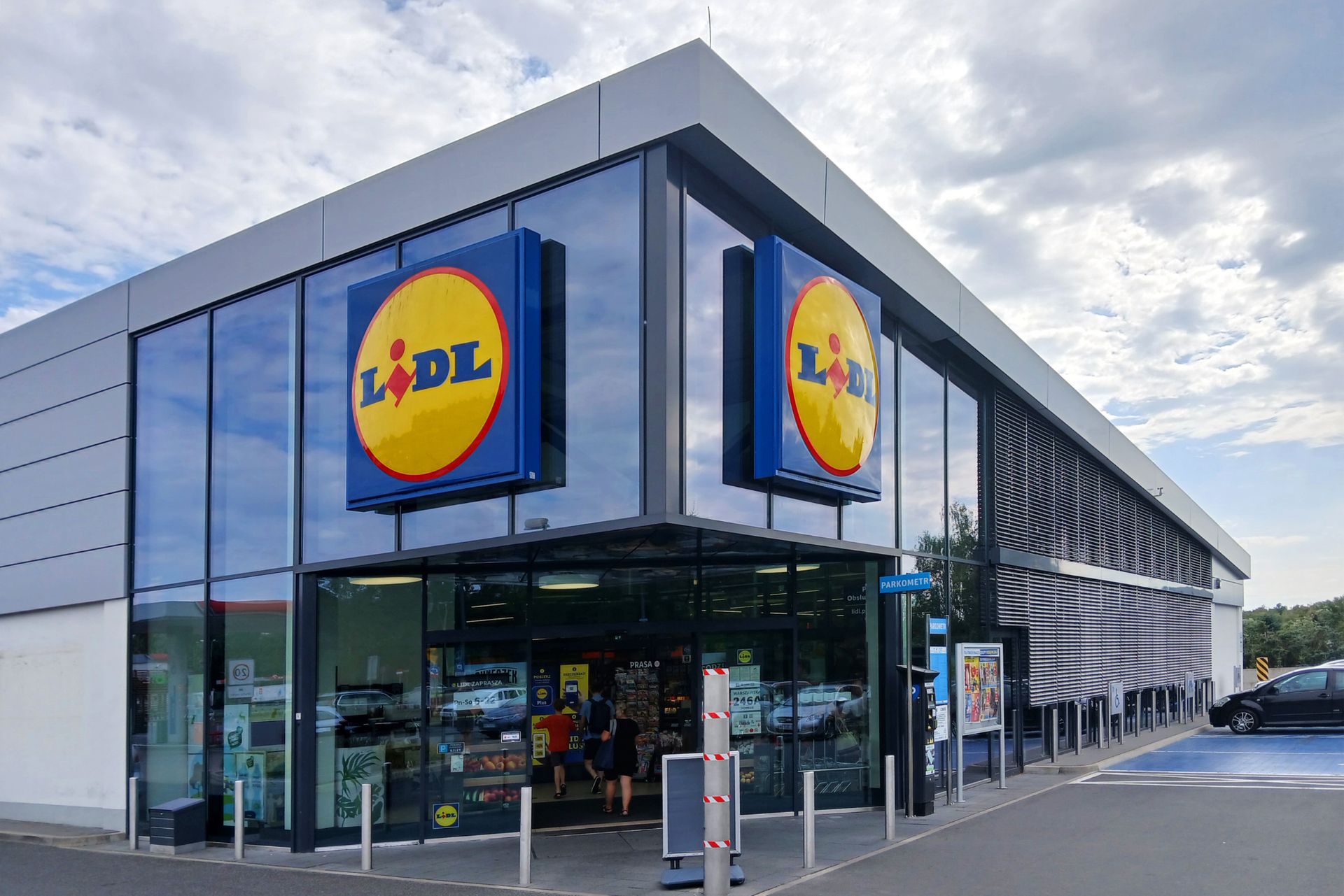 Lidl zmienia godziny otwarcia. istotny komunikat dla klientów