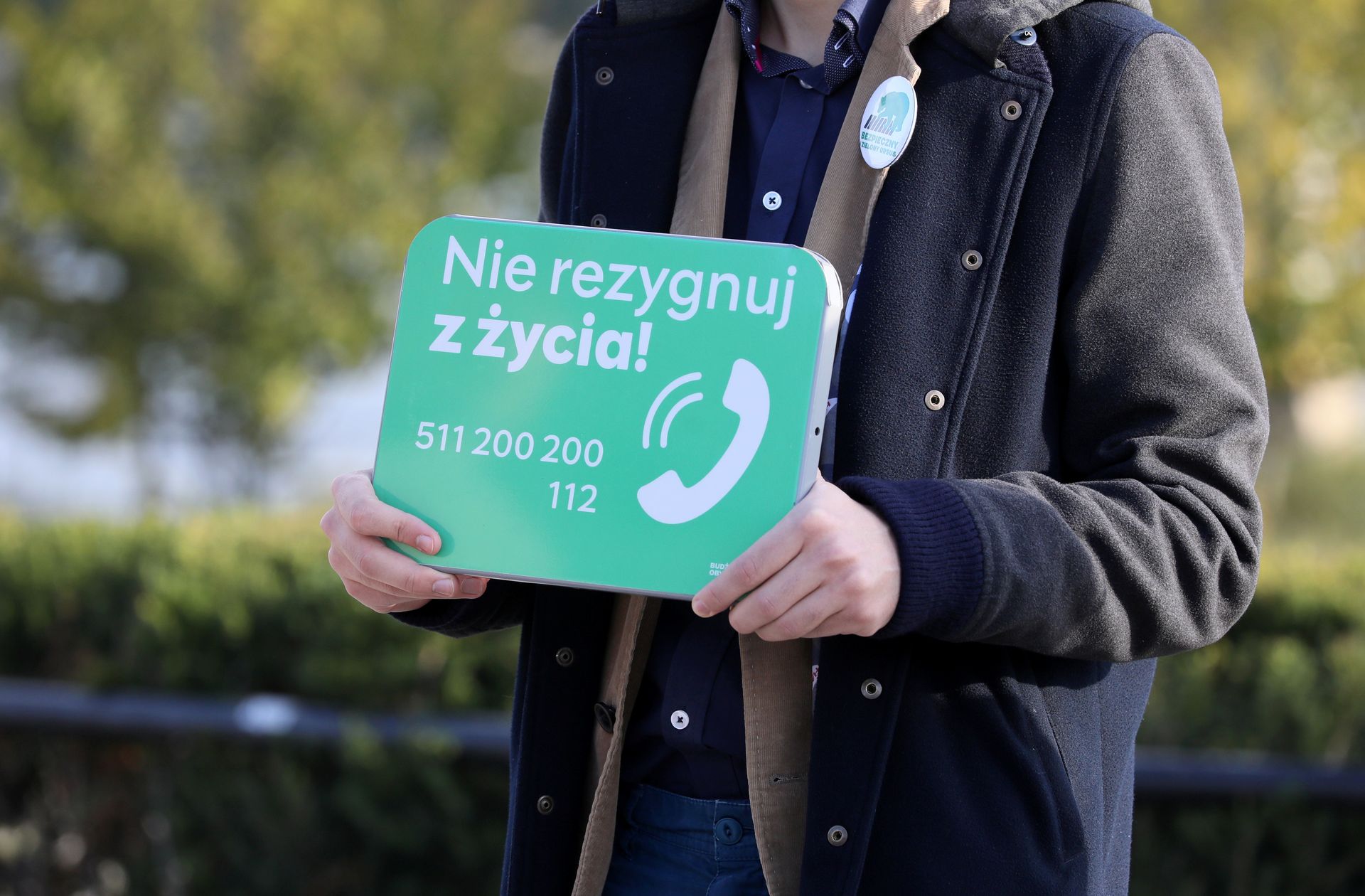Jak pisać o samobójstwie? "Ważne, by mówić o skali, ale nie straszyć"