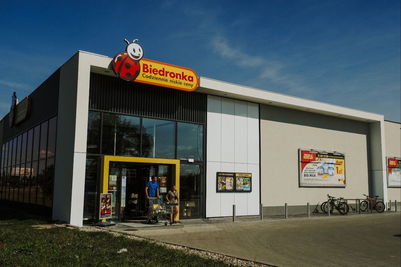 Biedronka zmienia godziny otwarcia. istotny komunikat dla klientów