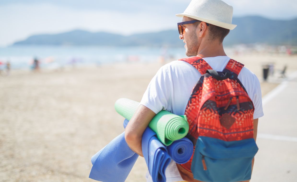 Wakacyjne podróże Polaków w 2025 roku. Różnorodność kierunków i komfort wypoczynku