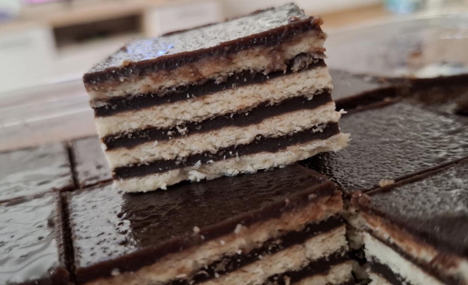 Tego ciasta nie może zabraknąć na chorwackim weselu. Trudno poprzestać na jednym kawałku