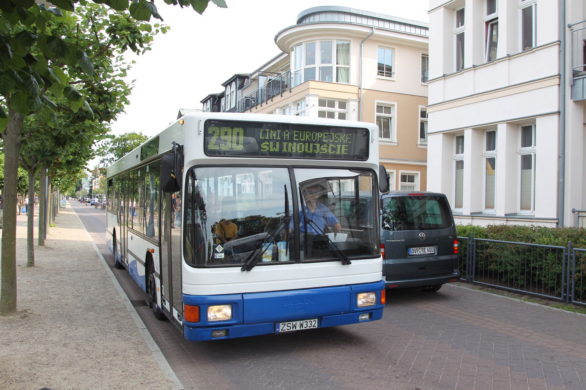 Ile zarabia kierowca autobusu? Oto kwoty "na rękę"