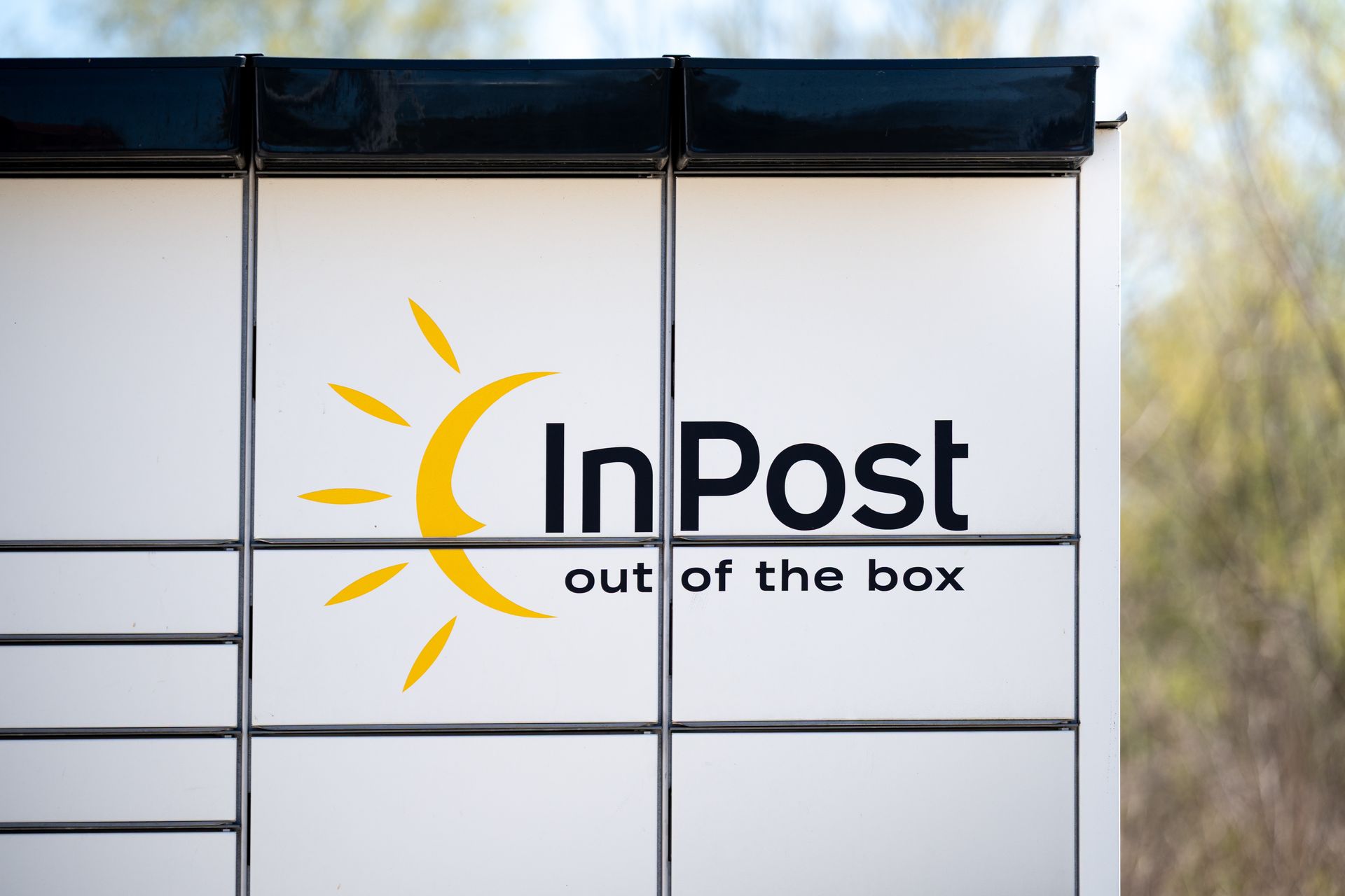 Pieniądze Polaków na celowniku oszustów. Wykorzystują InPost