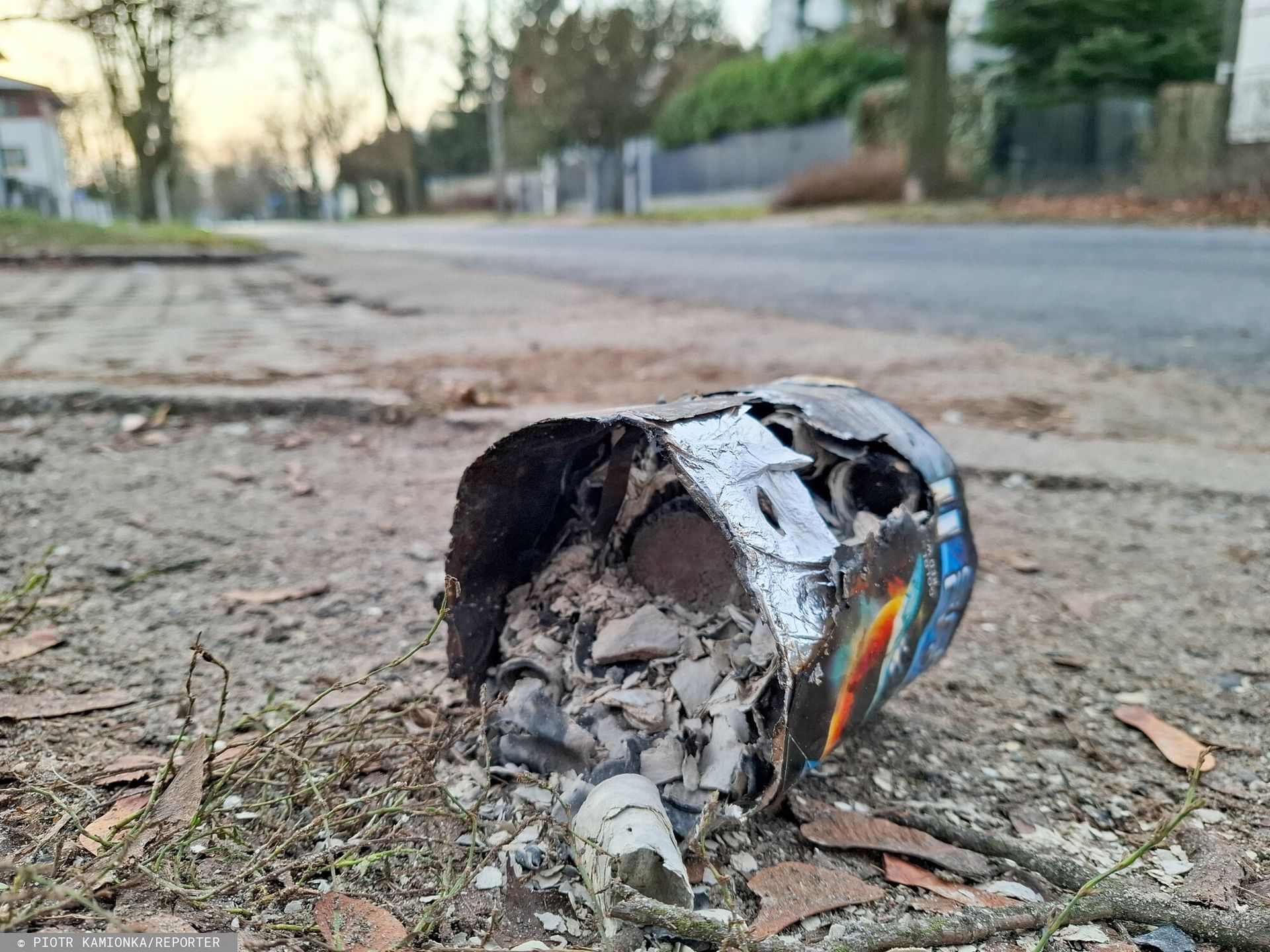 14-latkowie modyfikowali petardy. Doszło do wybuchu