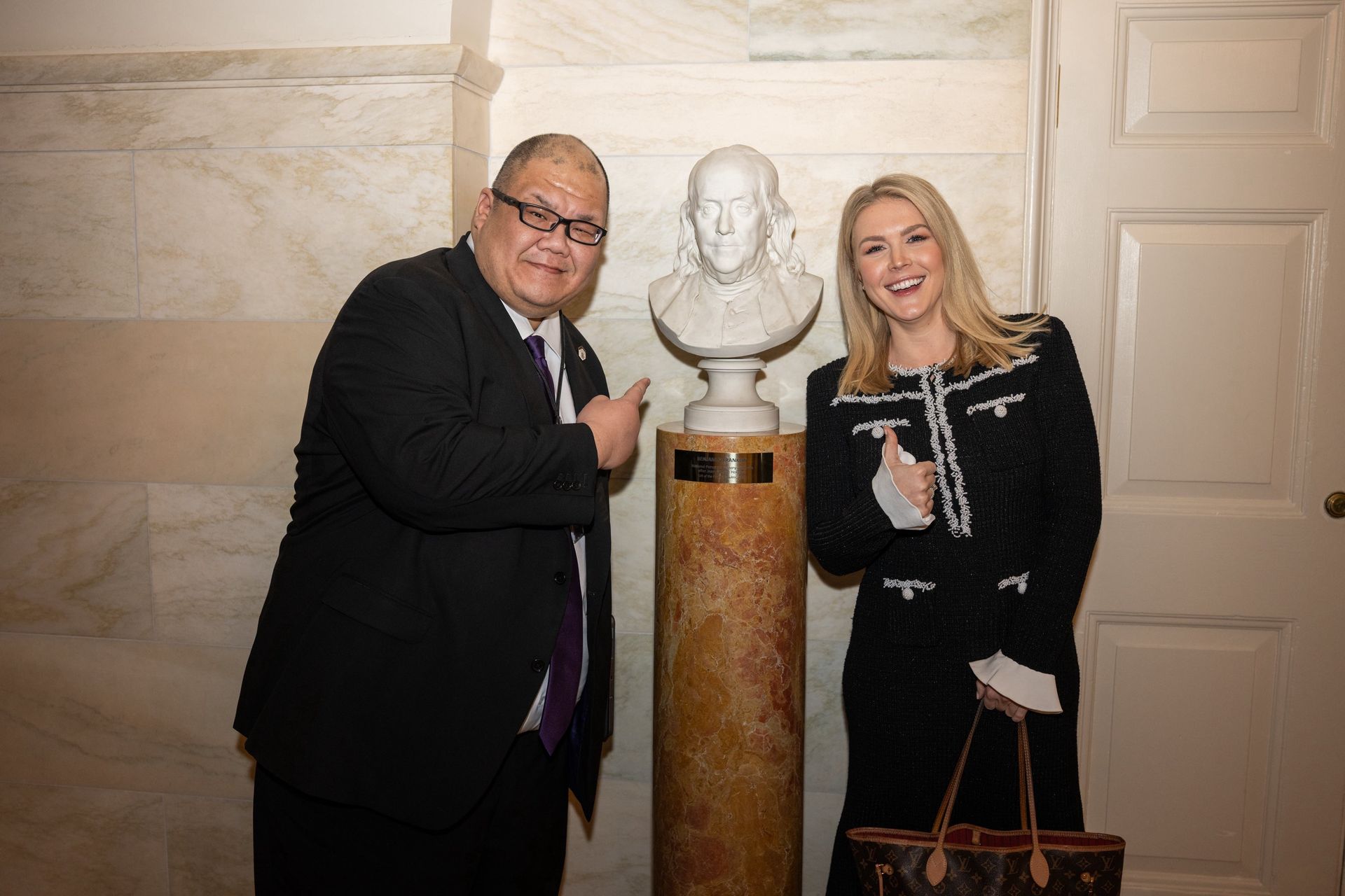 "Twoja stara". Tak na pytanie reportera odpowiedziała rzeczniczka prasowa Białego Domu