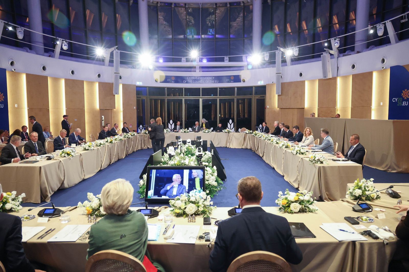 Artykuł 42.7 zamiast artykułu 5. UE przygotowuje plan