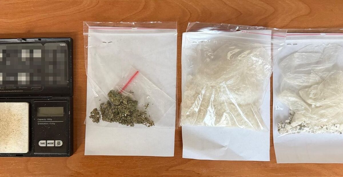 Mefedron i marihuana w mieszkaniu. 26-latka usłyszała zarzuty