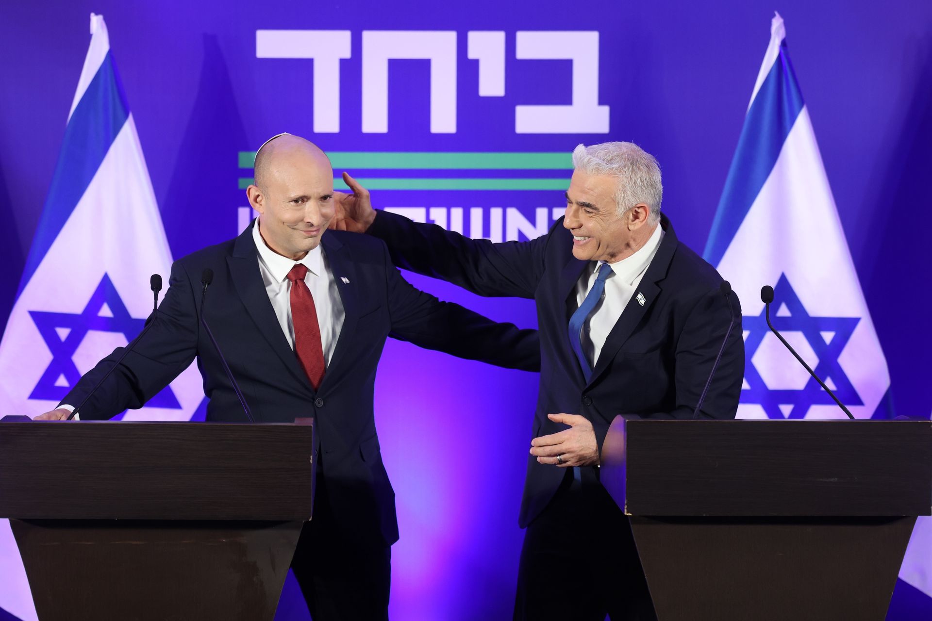 Dwaj najwięksi rywale Netanjahu łączą siły. Powołali nową partię