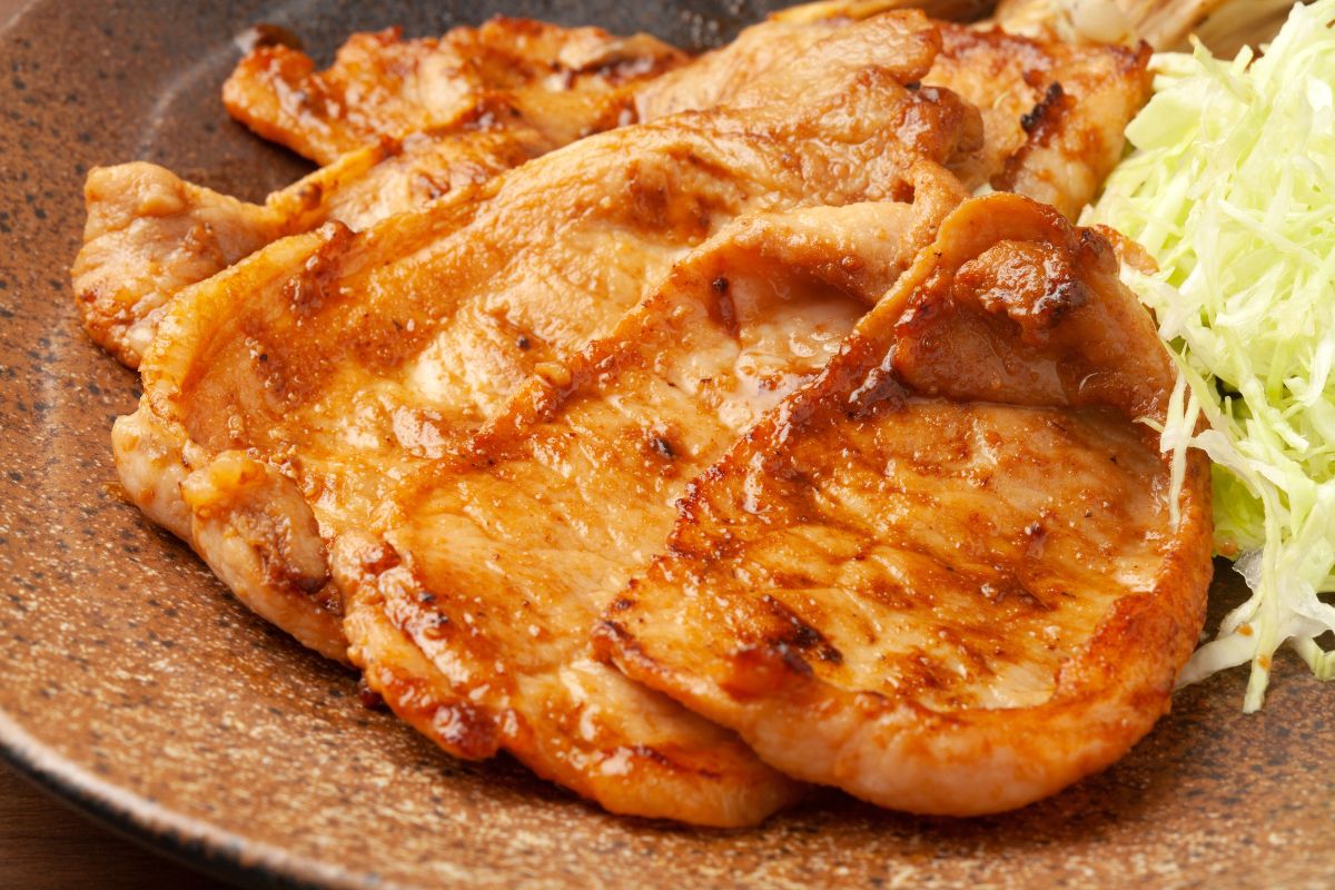 Zwykłe schabowe odchodzą do lamusa. Na niedzielny obiad robię schab po irańsku