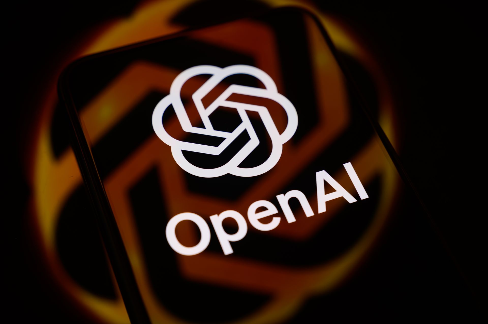 USA: OpenAI ma ujawnić dokumenty po ataku na Hugging Face