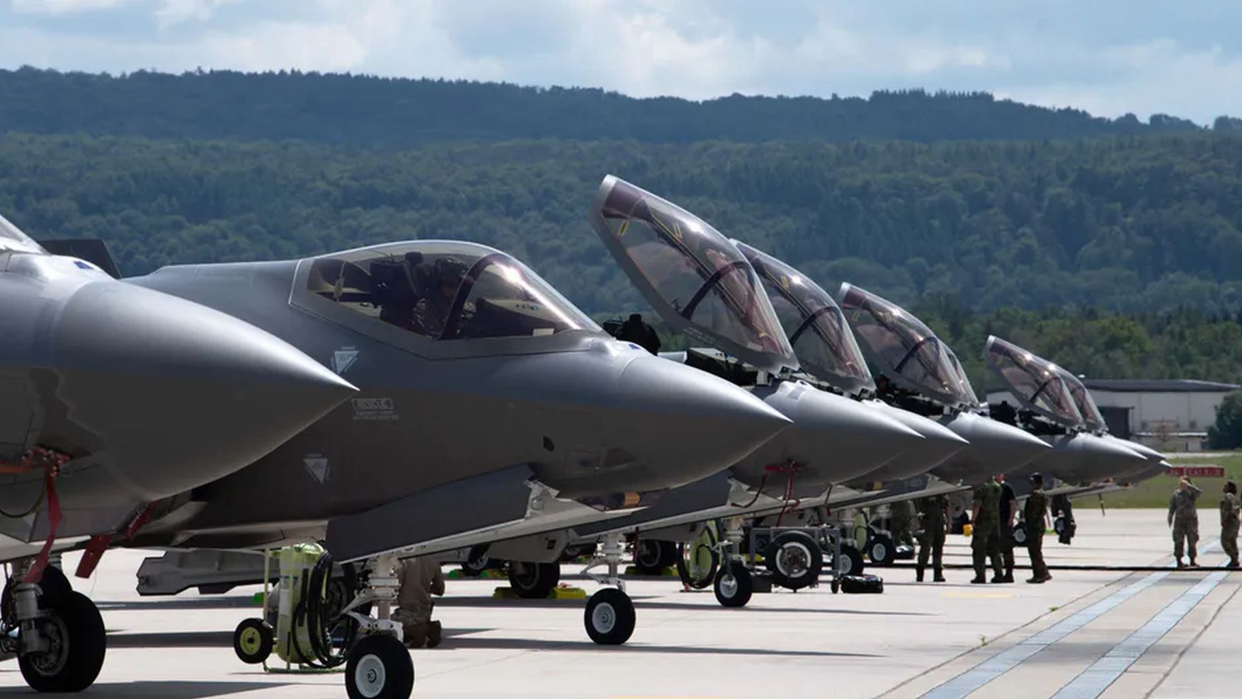 Nie chcą F-35. Mocarstwo postawiło na zaskakującą opcję
