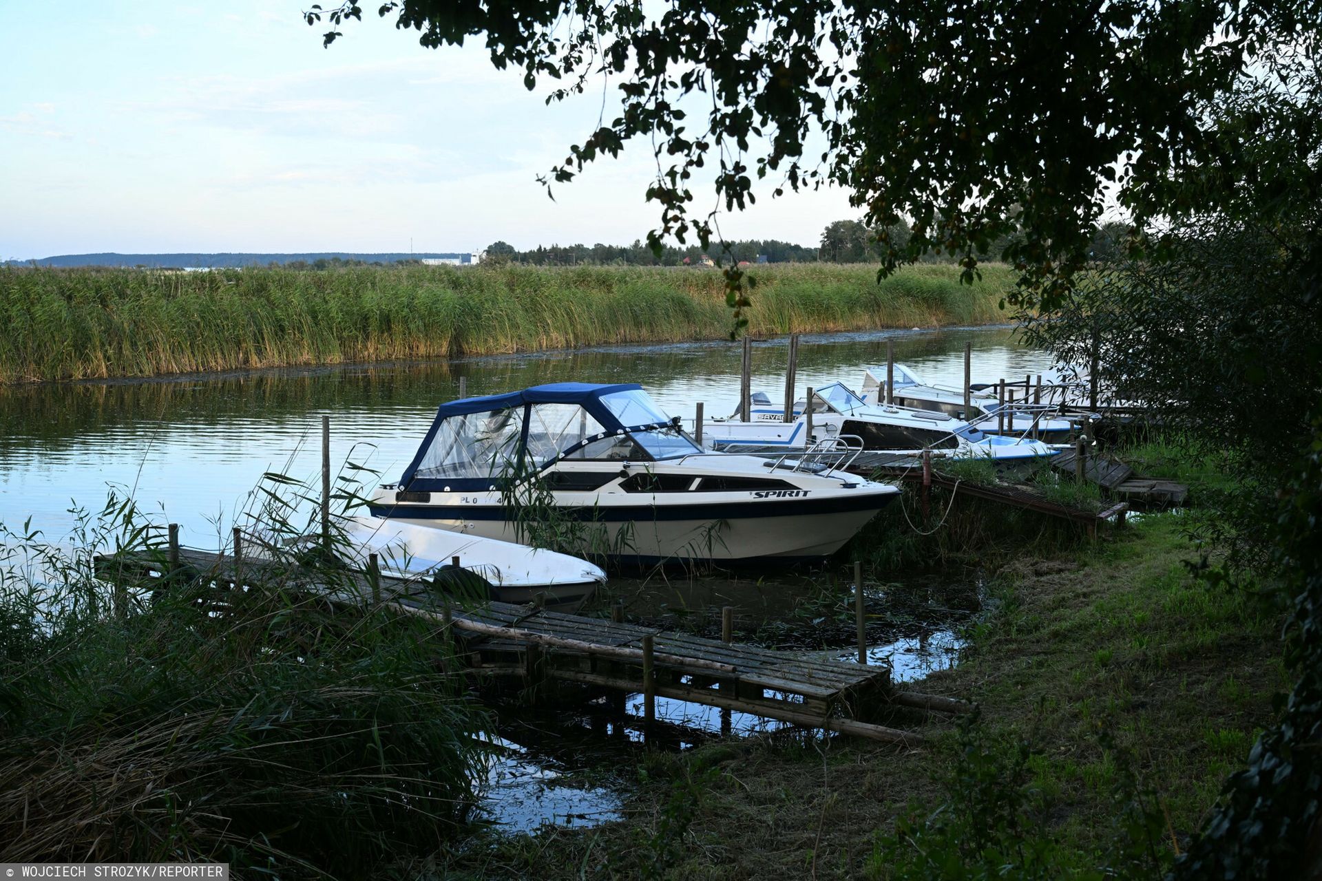 Łacha zagraża bezpieczeństwu. Służby ostrzegają przed kłopotami