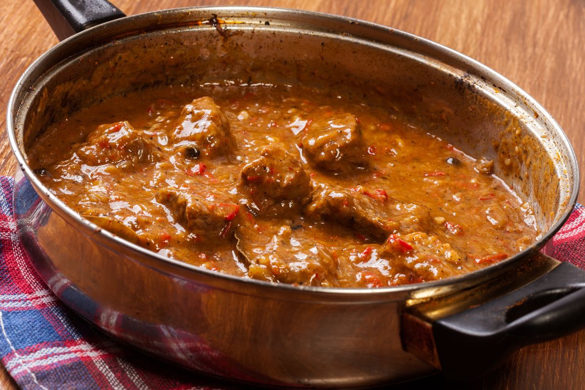 Dodaj do gulaszu zamiast mąki i śmietany. W mig go zagęścisz i dodasz smaku