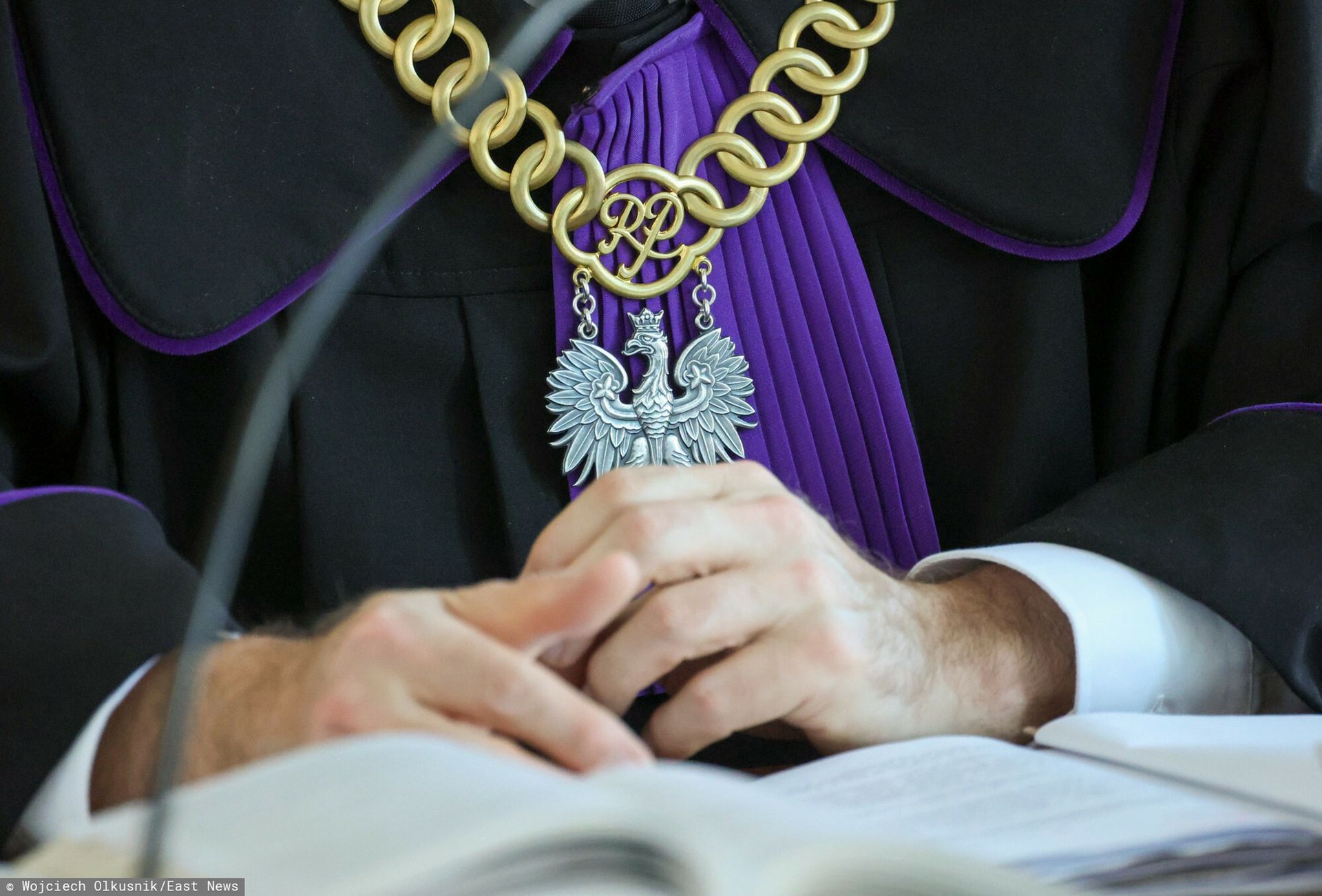 Sędzia wjechał autem w drzewo. Był nietrzeźwy