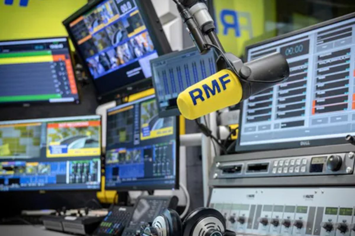 RMF FM powiększa przewagę. Najwięcej straciły regionalne stacje Polskiego Radia
