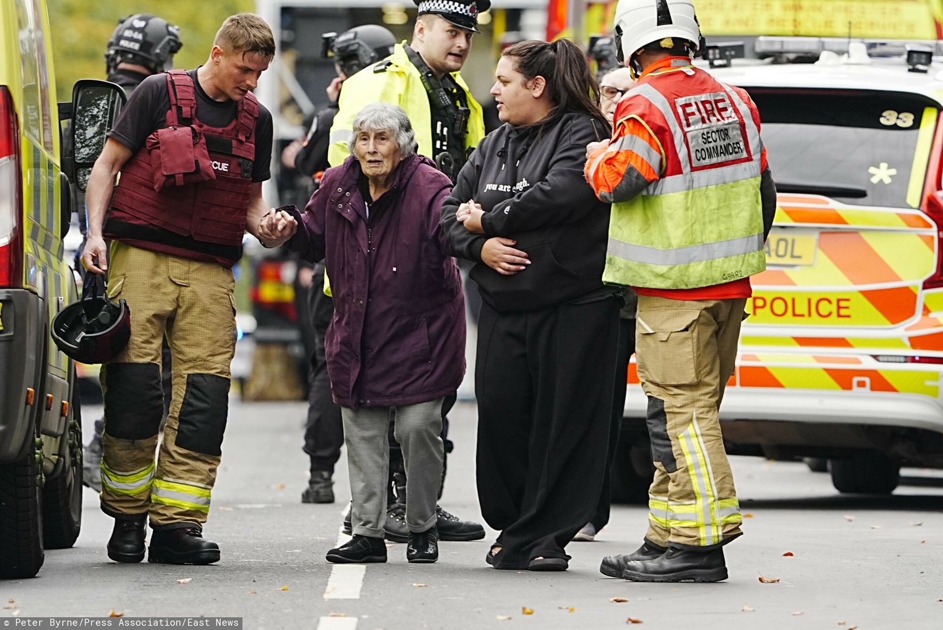 Atak na synagogę w Manchesterze. Ofiara zginęła od policyjnej kuli