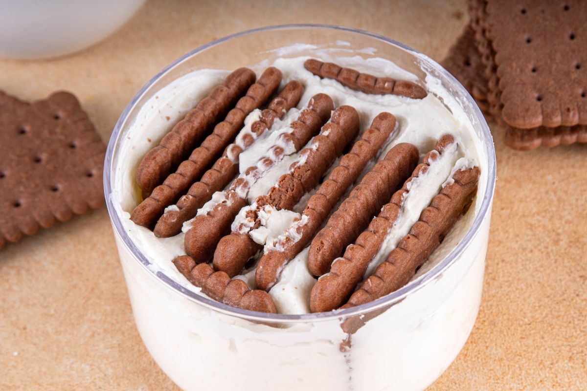 Świat oszalał na punkcie tego deseru. Zrobisz go z kilku niedrogich składników