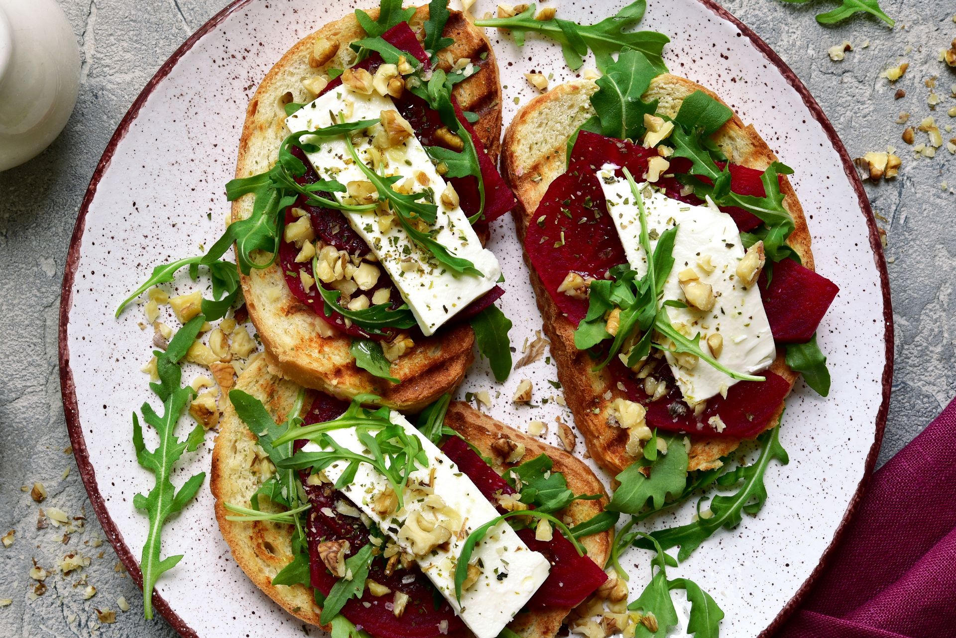 Wygląda jak z gwiazdkowej restauracji. Wszystkie składniki znajdziesz w osiedlowym spożywczaku