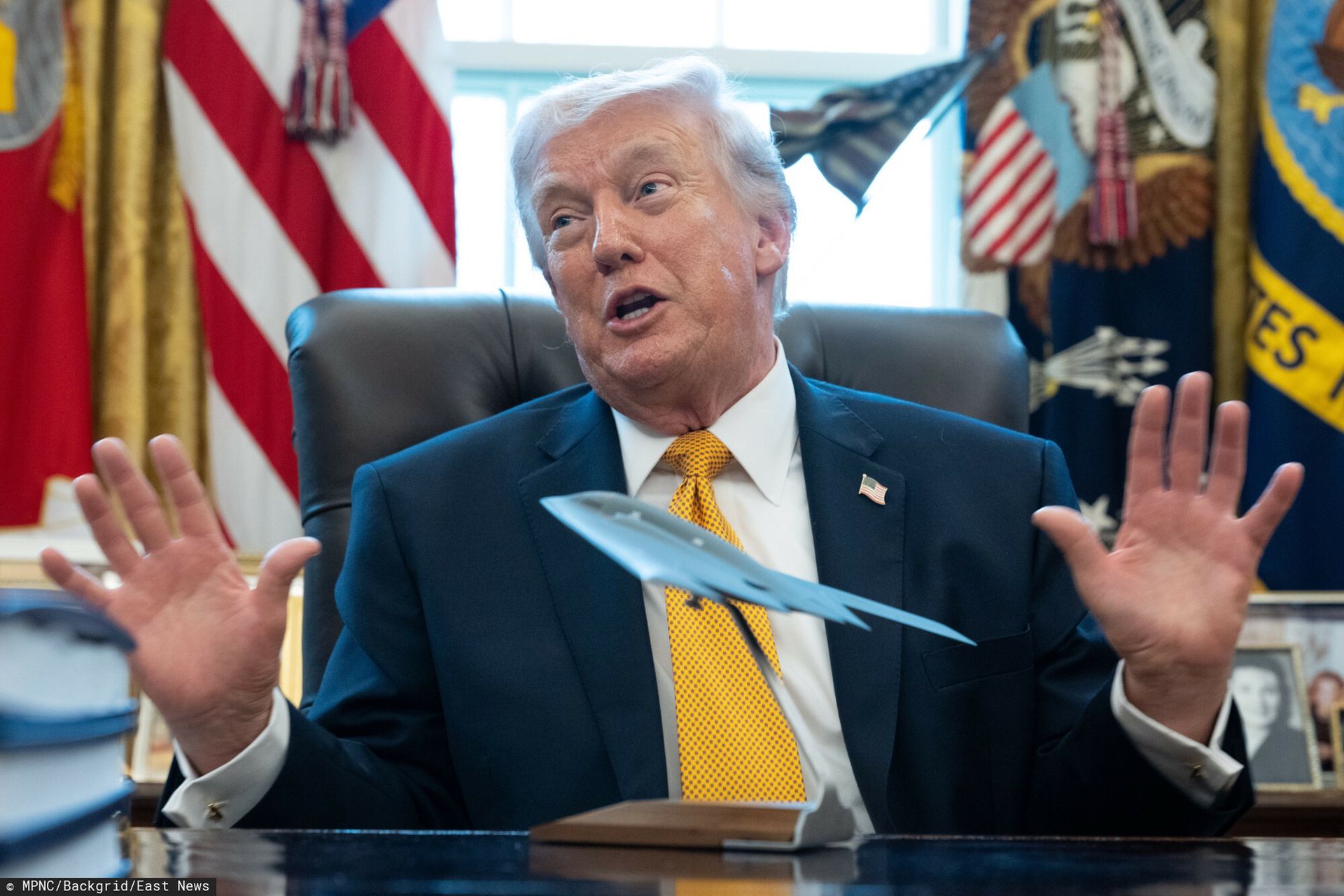 Trump rozważa wyjście z NATO. Tak odpowiedział