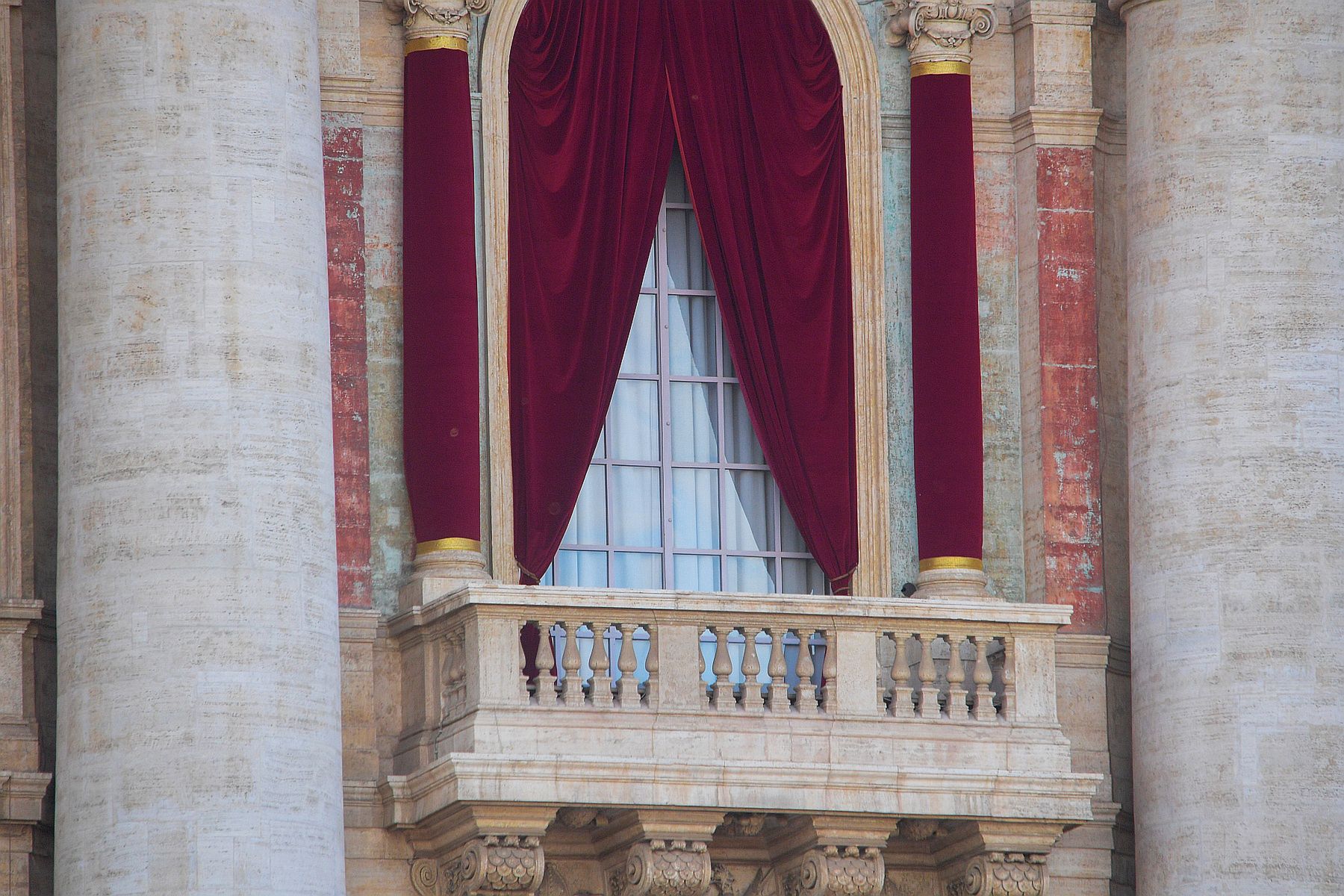 Kiedy nowy papież pojawi się w oknie Pałacu Papieskiego? Już niedługo wyjdzie do wiernych
