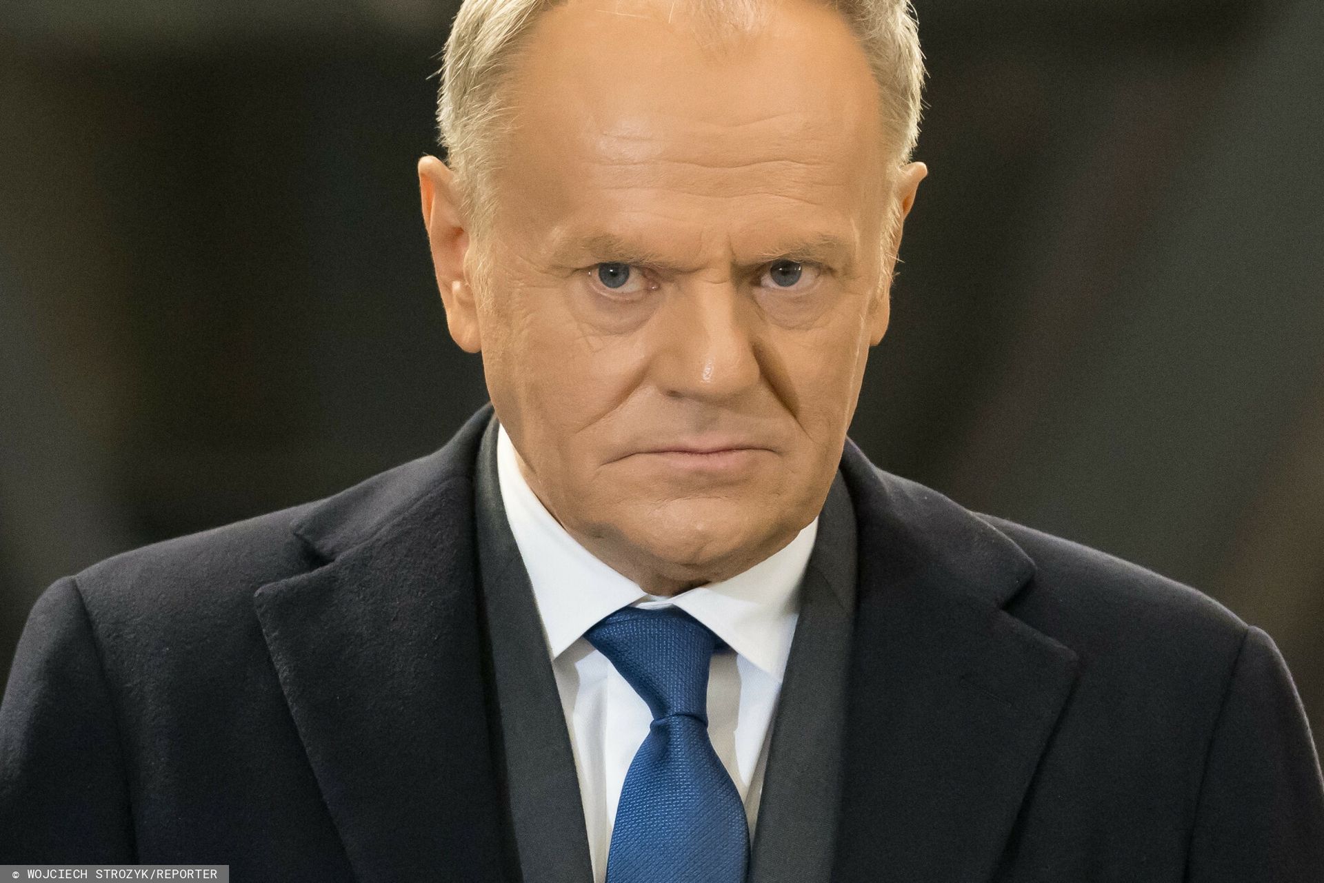 Tusk nie będzie już grzeczny, bo czuje się mocniejszy. W koalicji wskazują na przełom w TK