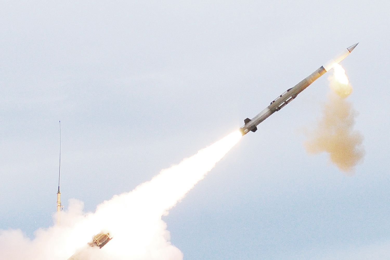 Znacznie większe zużycie amunicji. realizowane są poszukiwania tańszych opcji