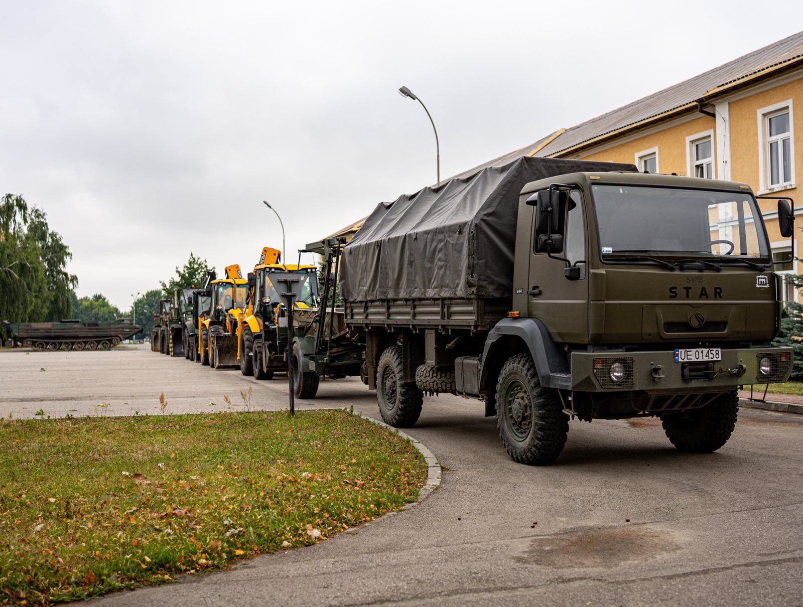 Wojsko wyciąga sprzęt. Są już gotowi na ulewy