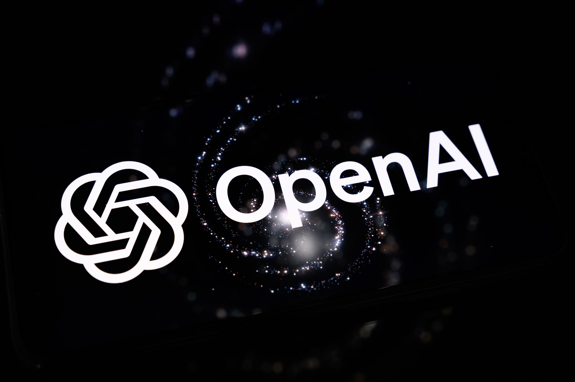 AI wymknęło się spod kontroli. OpenAI wstrzymuje trening modeli