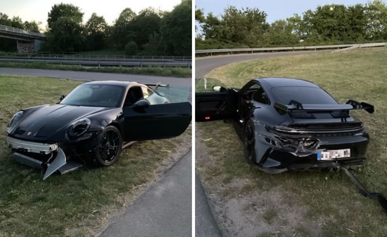 Luksusowy samochód rozbity porzucony na polu. Policja szuka kierowcy