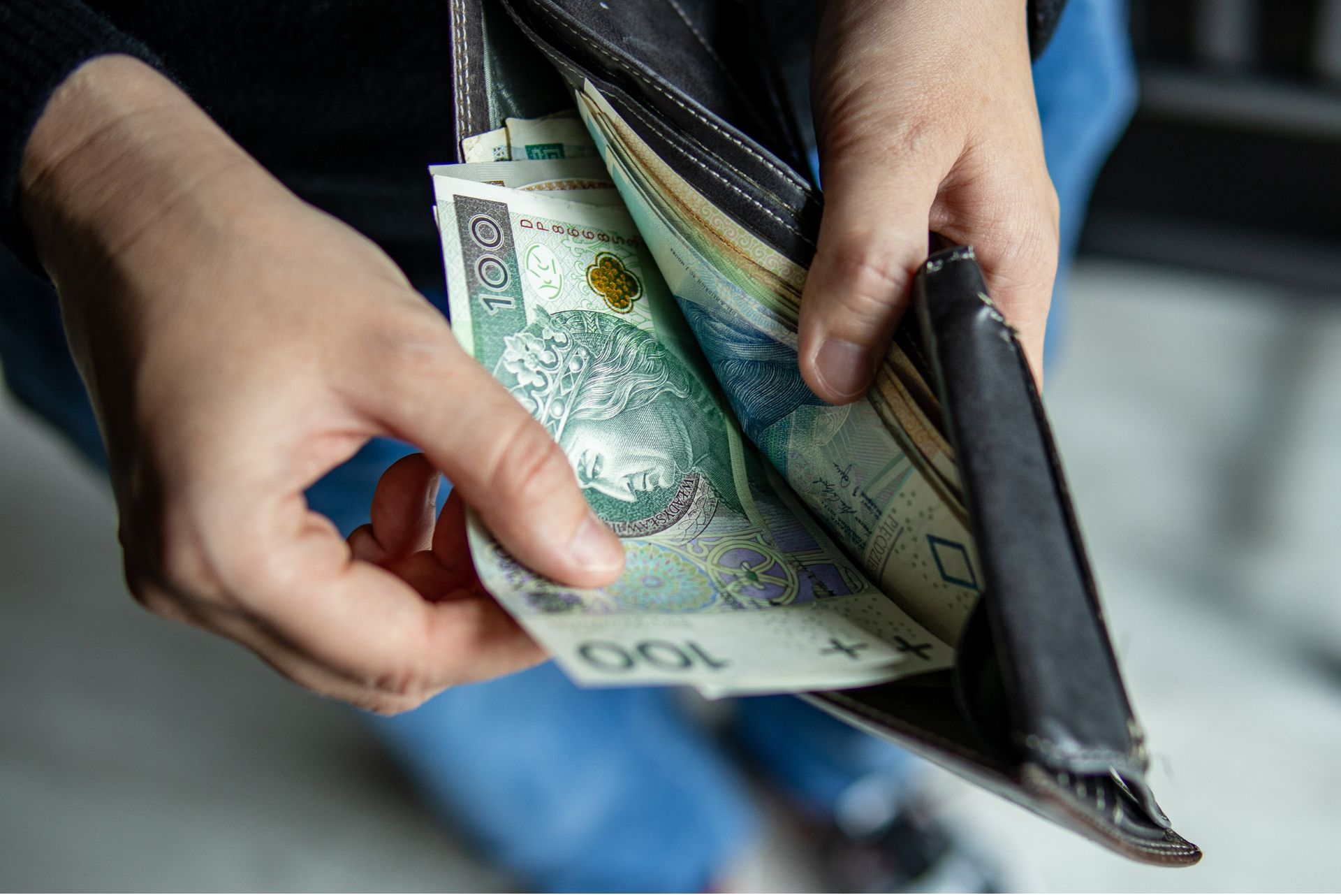 Podatek zdrowotny zamiast składki? Tak spadnie twoja pensja