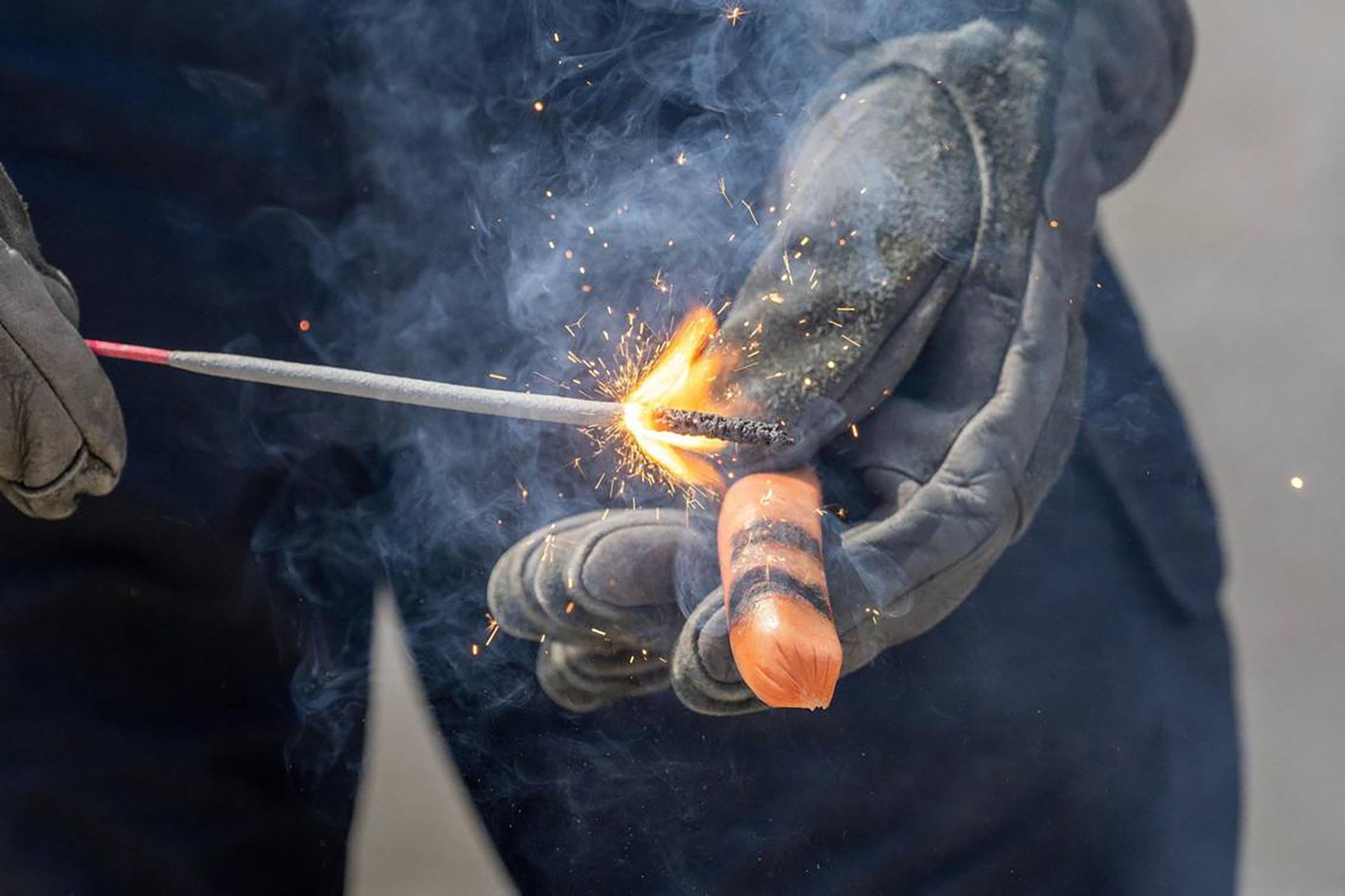 Pożar przez zimne ognie. Niemal powtórka ze Szwajcarii