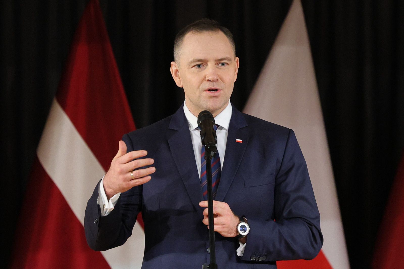 Dwa projekty rządu trafiły do Nawrockiego. Prezydent zadecydował